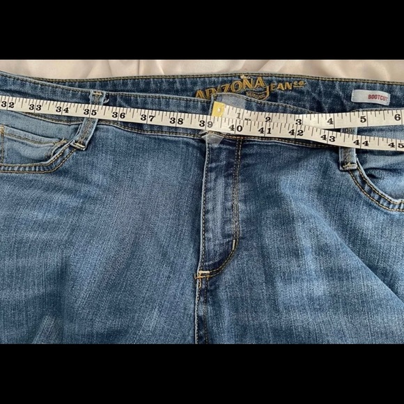 Arizona Pants/Jeans - Picture 3 of 5